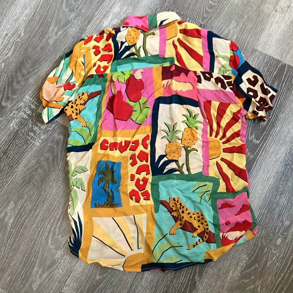 FARM Rio
TROPICAL COLLAGE
PAJAMA SHIRT
TROPICAL COLLAGE - Picture 8 of 11